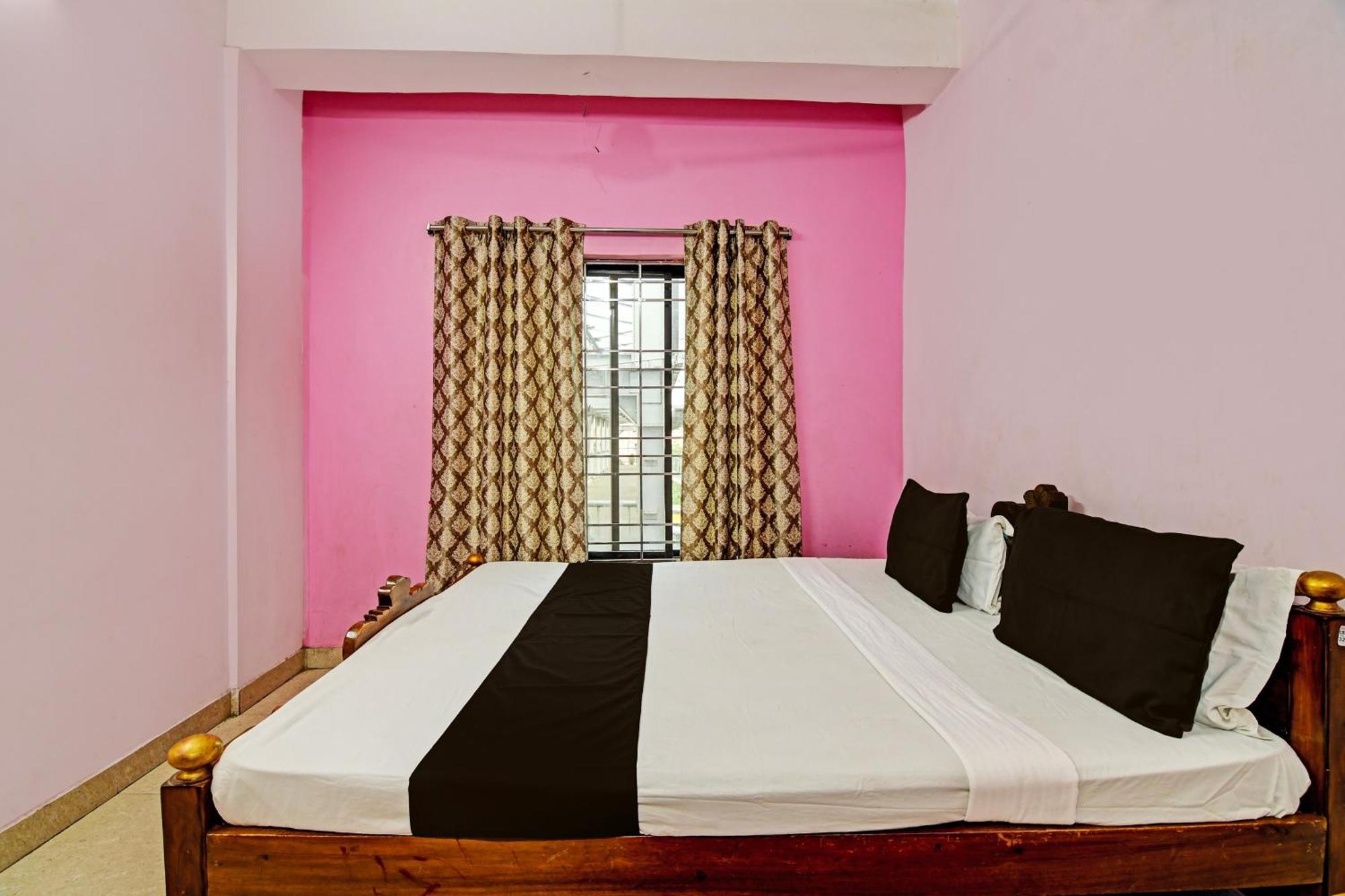 Hotel O Mahalaxmi Lodge Urāli المظهر الخارجي الصورة