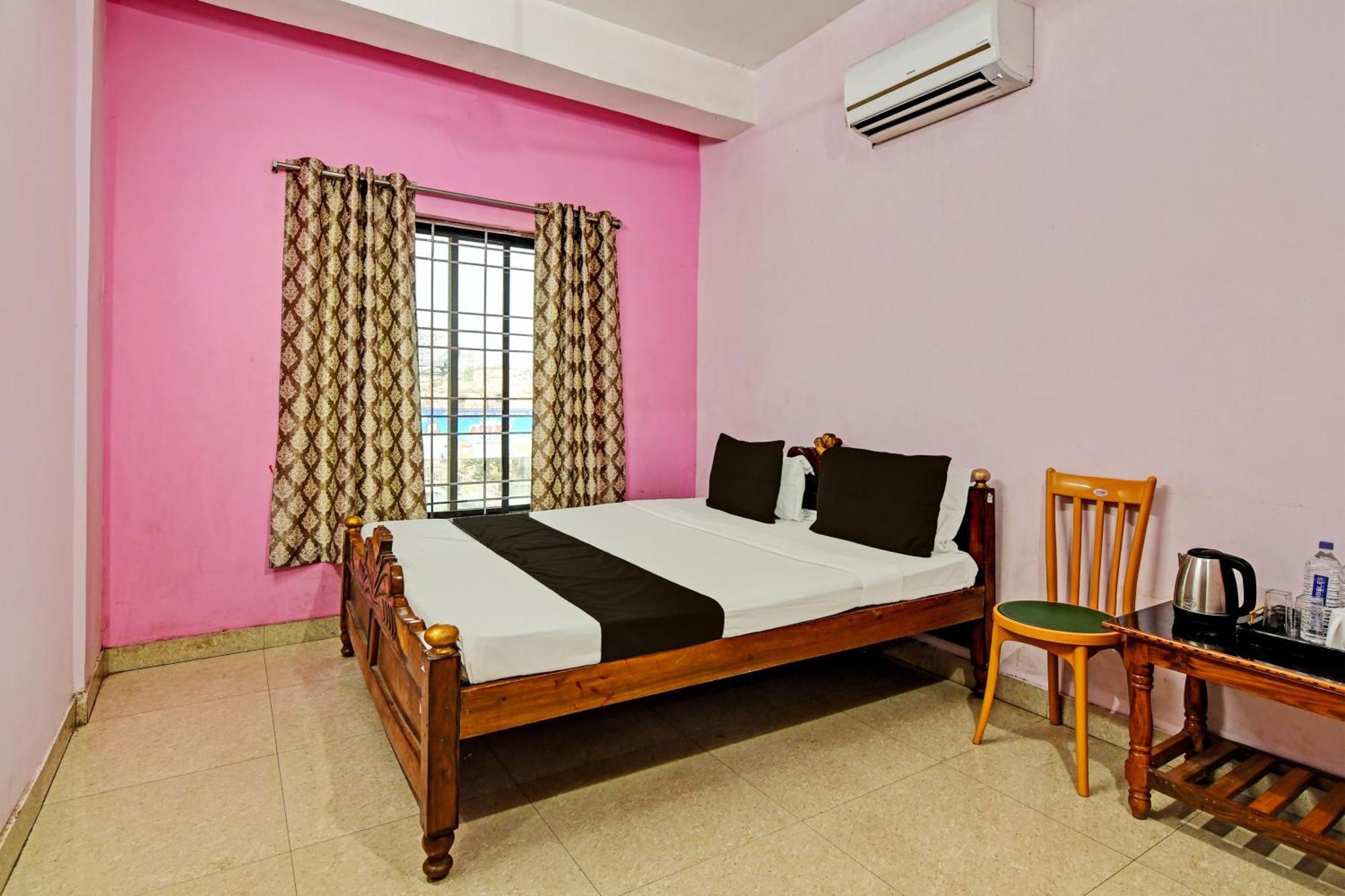 Hotel O Mahalaxmi Lodge Urāli المظهر الخارجي الصورة